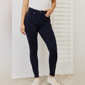 Judy Blue garment dyed skinny jeans. Size 11/30